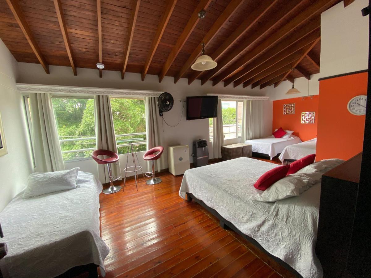 Hotel Lleras Premium #1 Medellín Kültér fotó