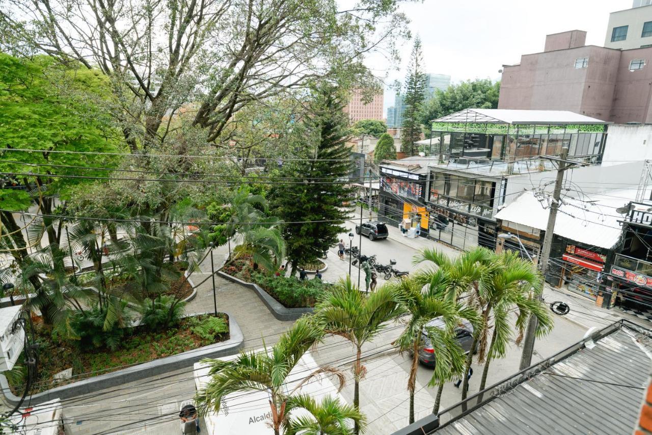 Hotel Lleras Premium #1 Medellín Kültér fotó
