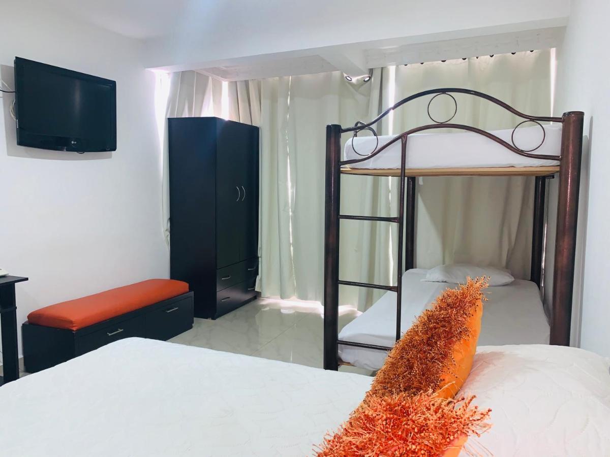 Hotel Lleras Premium #1 Medellín Kültér fotó